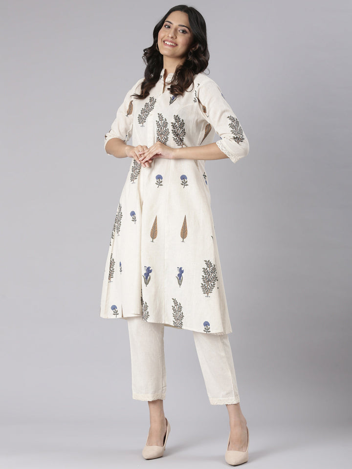 Neerus Cream Solid Straight Kurta and Trousers