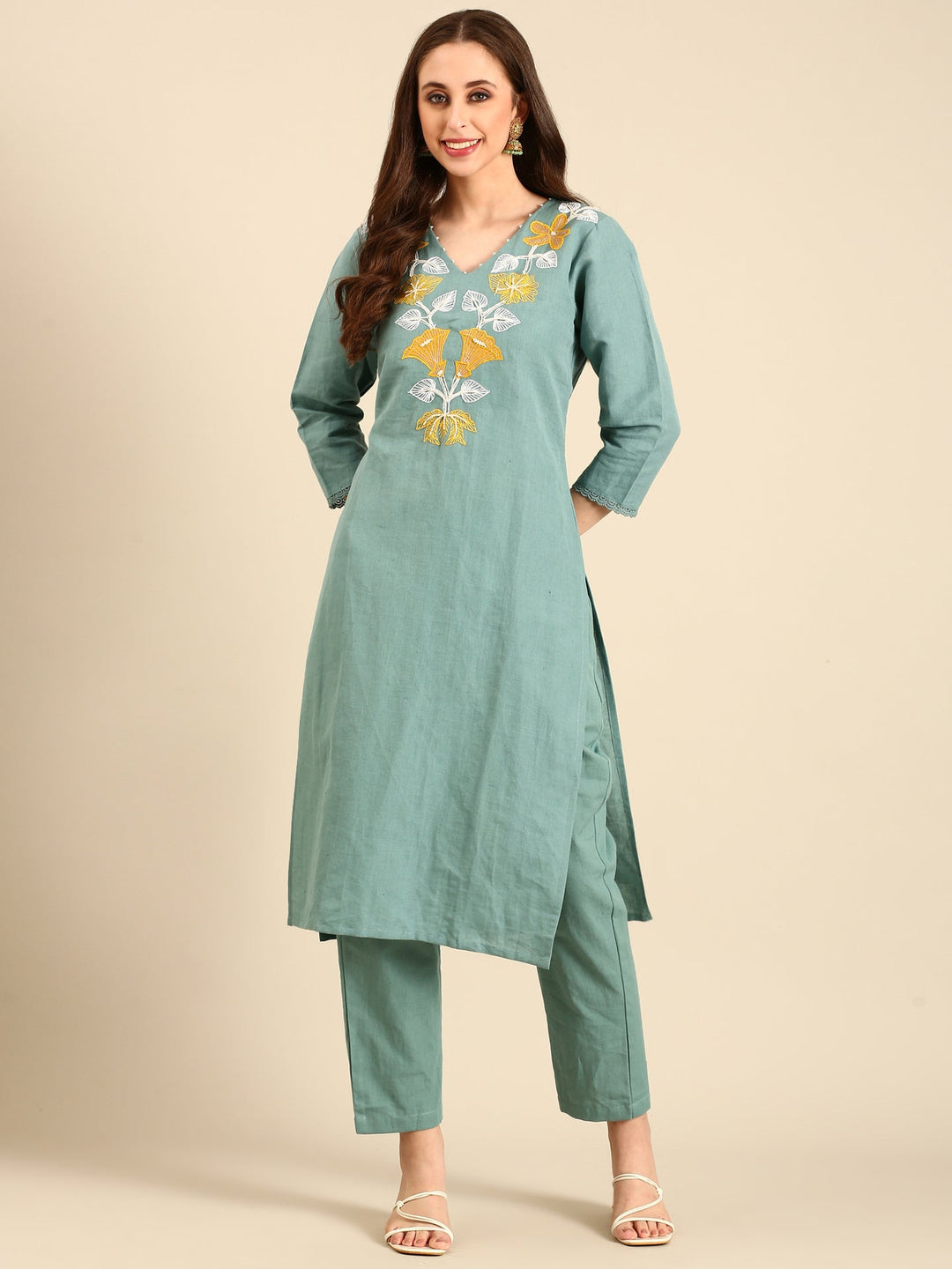 Neerus Green linen thread embroidered suit set - detail view 2