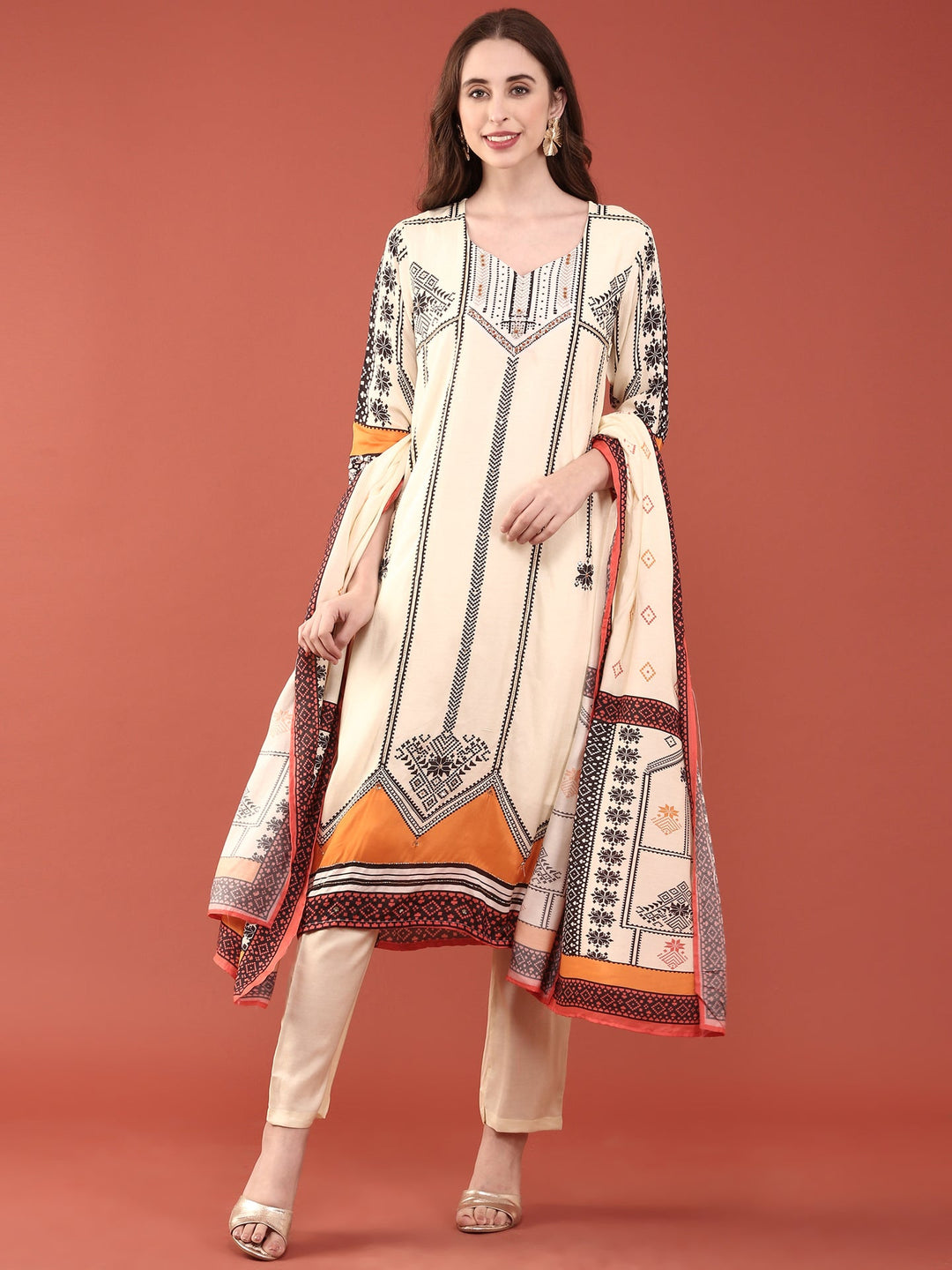 Neerus Beige muslin digital printed suit set - front view
