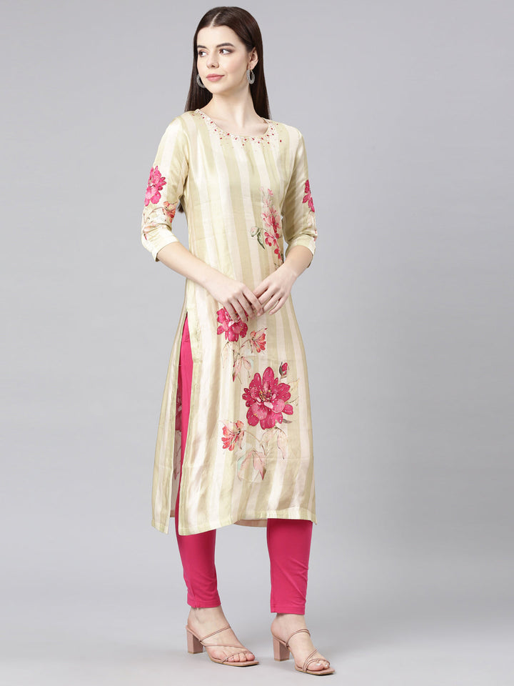 Neerus Green cotton printed straight kurta - back view