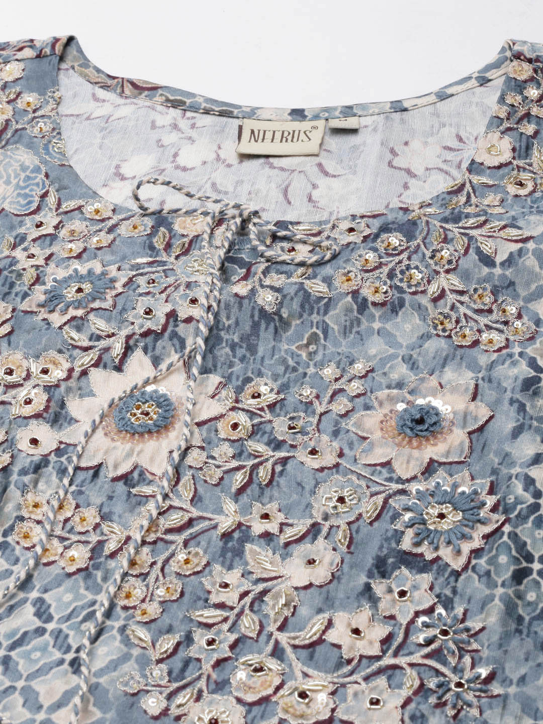 Neerus Green printed floral straight kurta - detail view 1