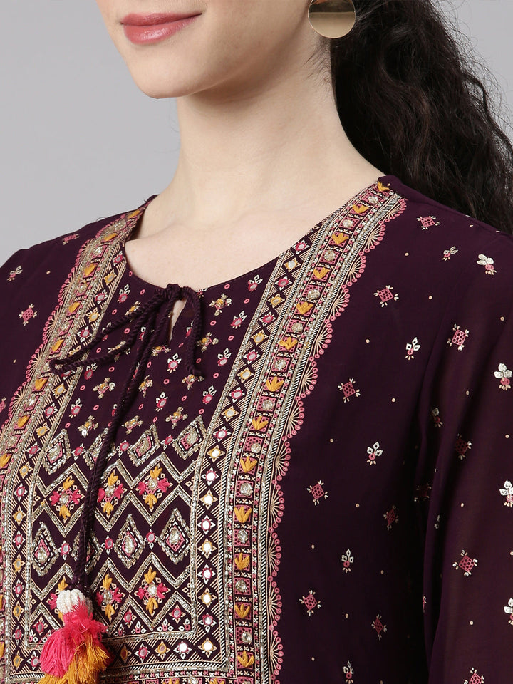 Neerus Maroon georgette printed suit set - detail view 2