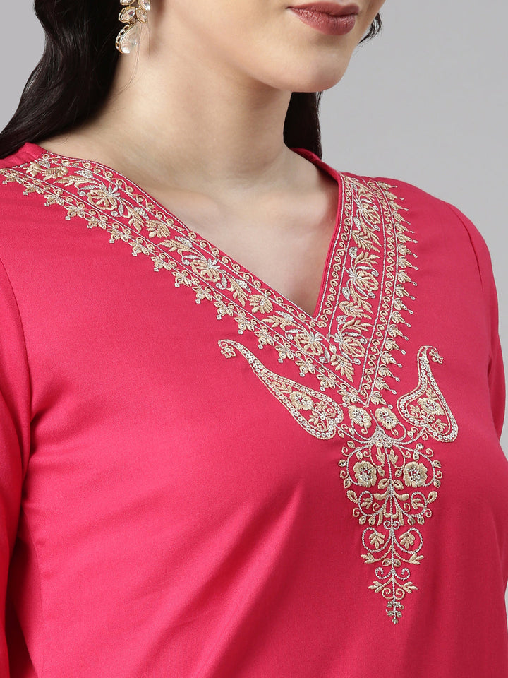 Neerus Pink rayon solid straight kurta - detail view 1