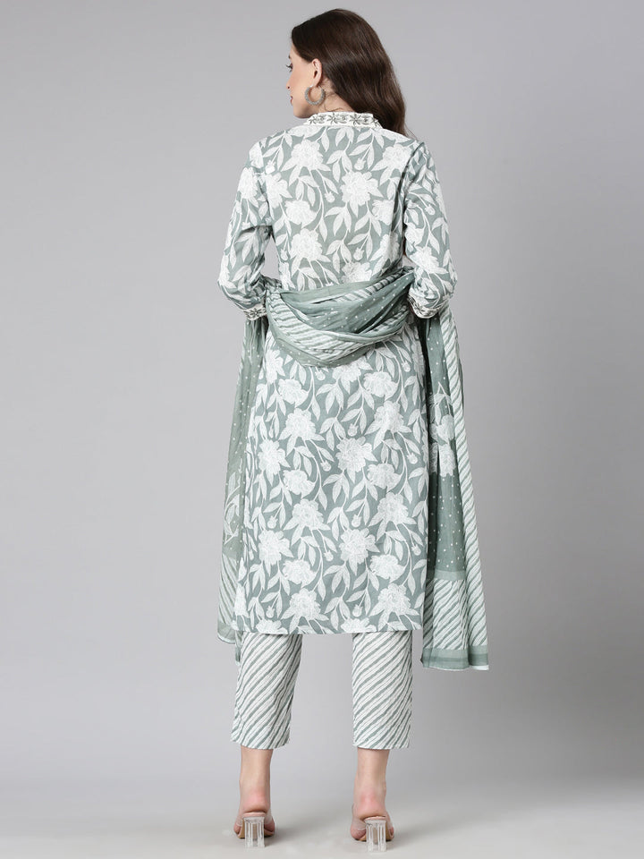 Neerus Green Printed Straight Kurta and Trousers With Dupatta