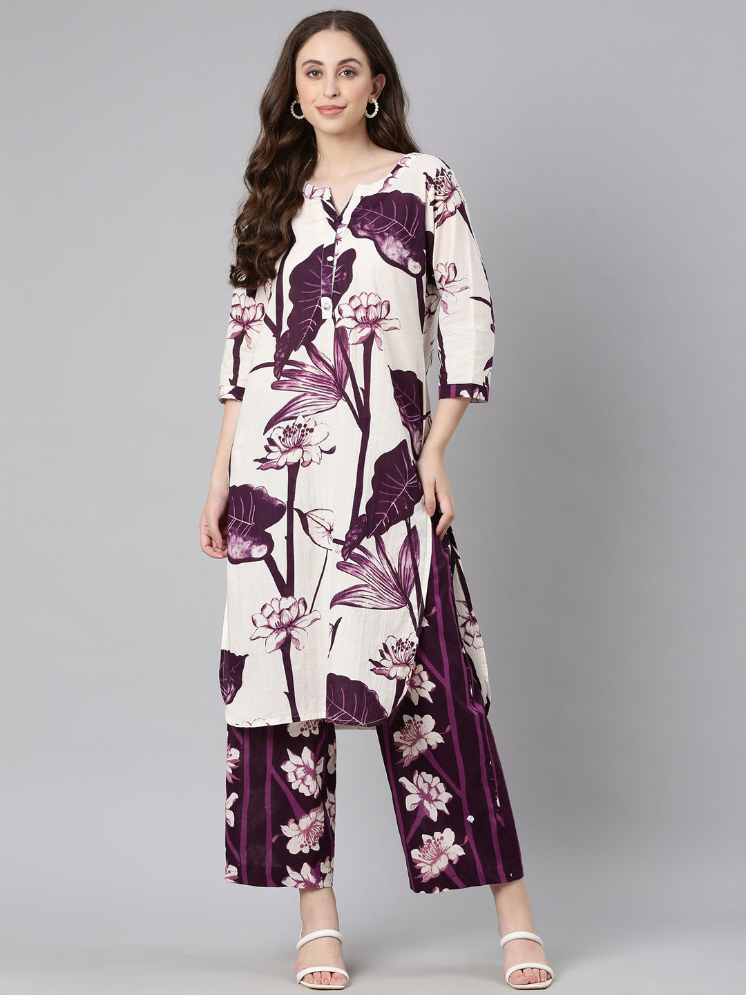 Neerus Purple cotton printed kurta set - detail view 2