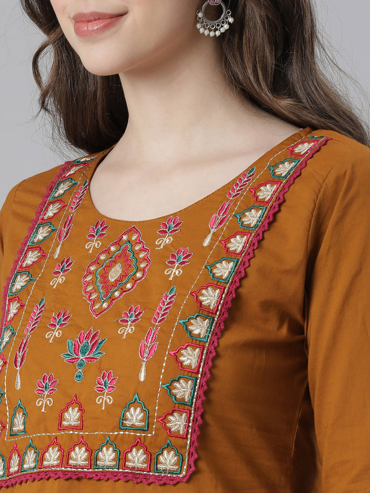 Neerus Gold Solid Straight Kurta and Trousers With Dupatta