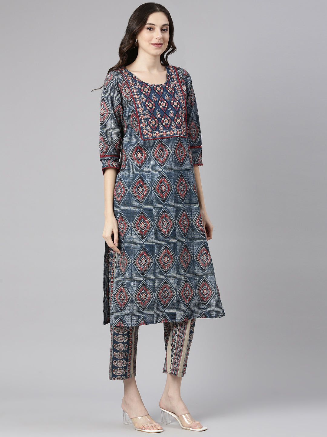 Neerus Blue cotton printed straight suit set - back view