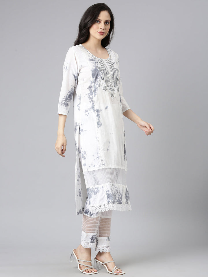Neerus Grey cotton printed suit set - back view