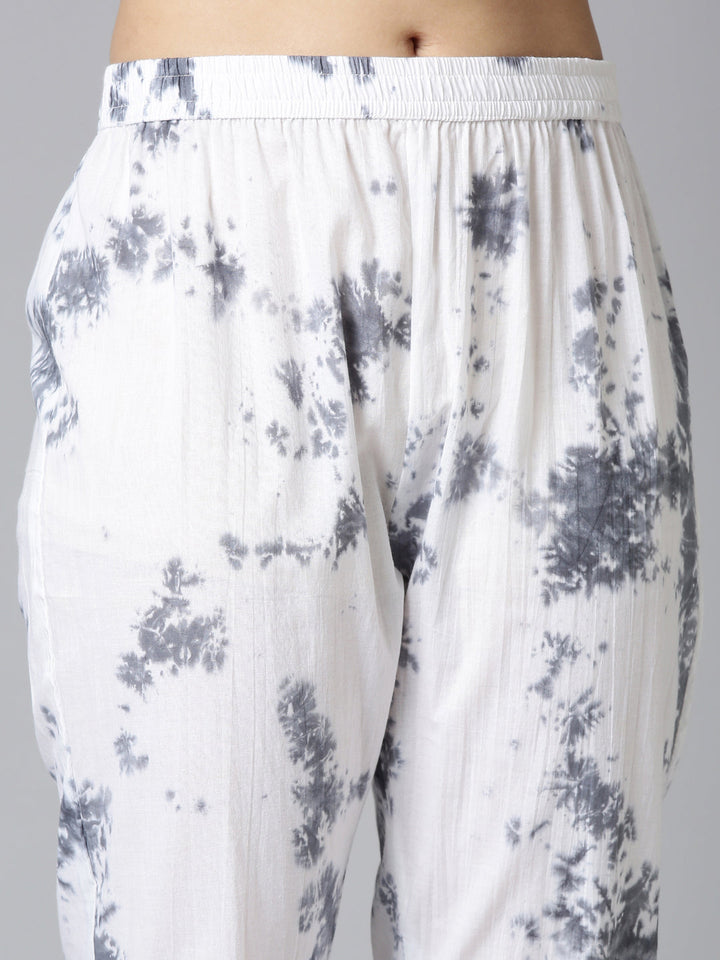 Neerus Grey cotton printed suit set - detail view 3