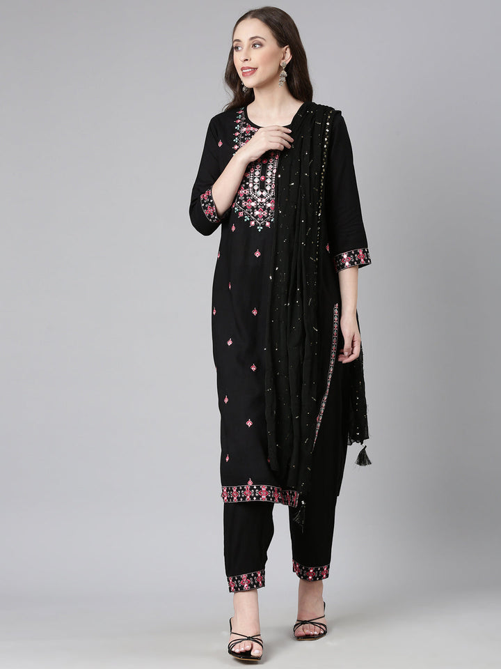 Neerus Black viscose rayon embroidered suit set - front view
