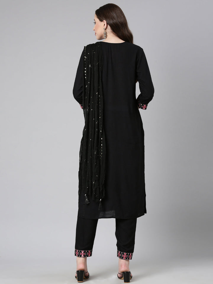 Neerus Black viscose rayon embroidered suit set - side view