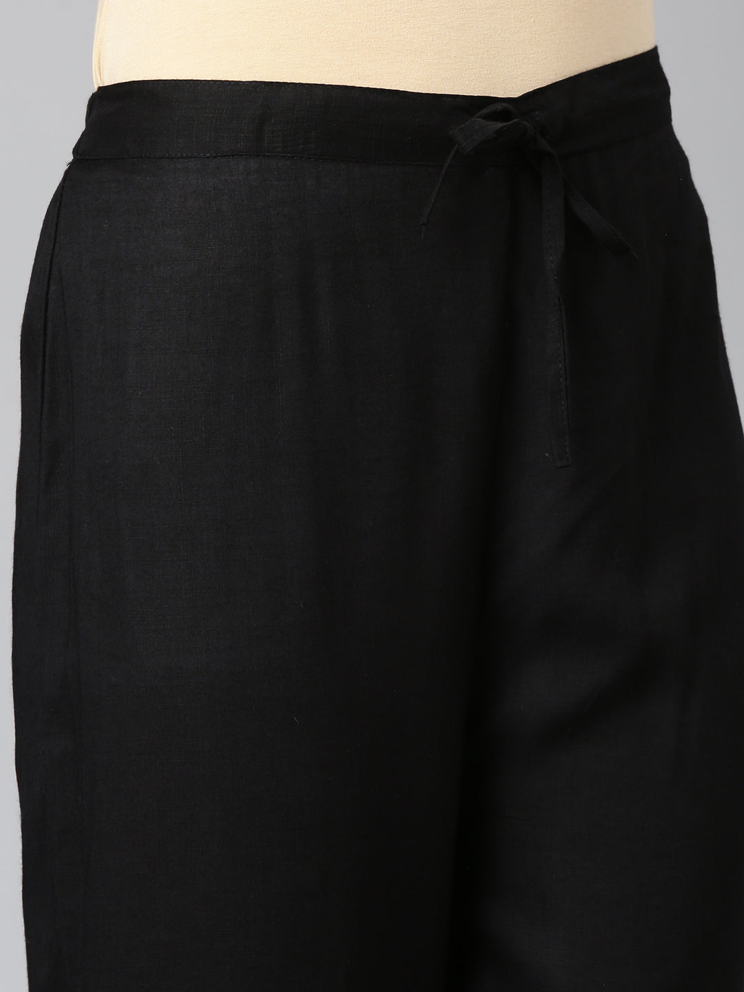 Neerus Black viscose rayon embroidered suit set - detail view 3