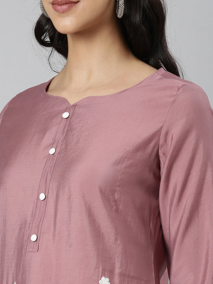 Neerus Pink Casual Solid Straight Kurtas