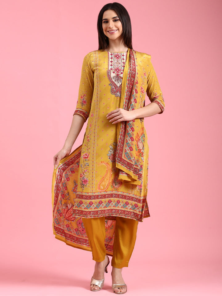 Neerus Yellow crepe printed suit set - front view