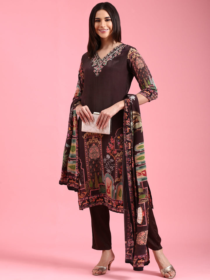 Neerus Black crepe hand embroidered suit set - detail view 2