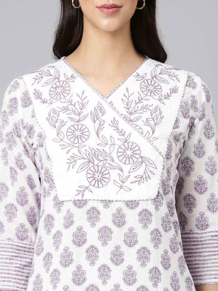 Neerus Lavender Printed Straight Kurta and Trousers With Dupatta