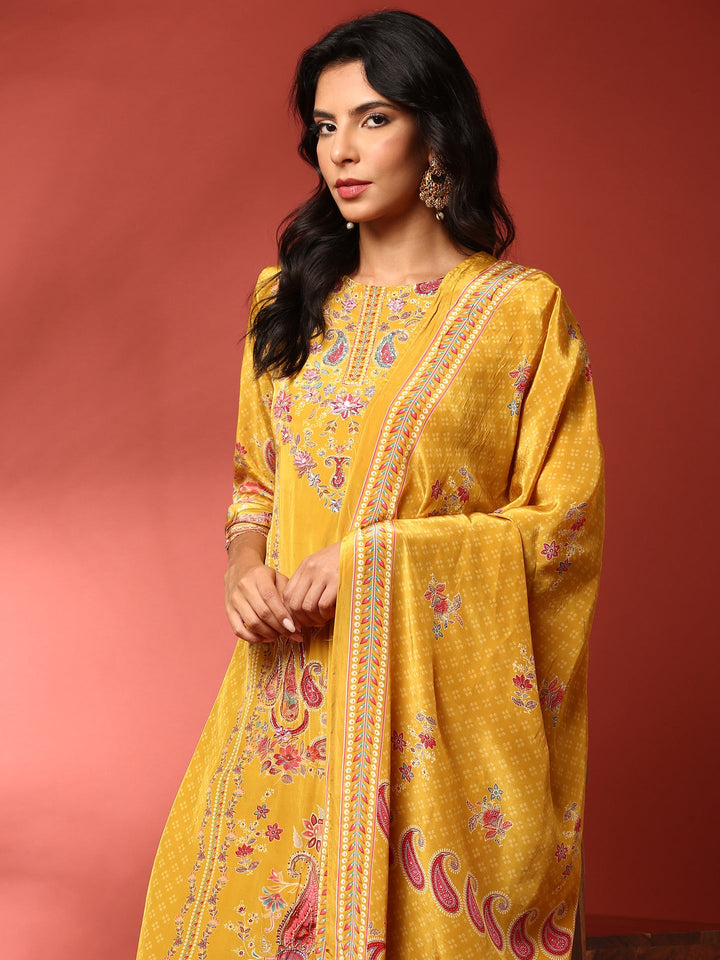 Neerus Yellow crepe embroidered suit set - front view
