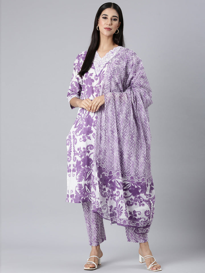 Neerus Lavender Printed Straight Kurta and Trousers With Dupatta