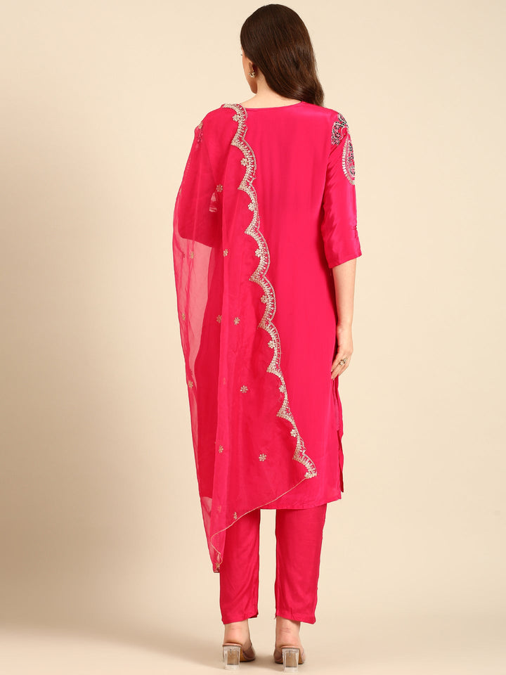 Pink Crepe suit with embroidery work