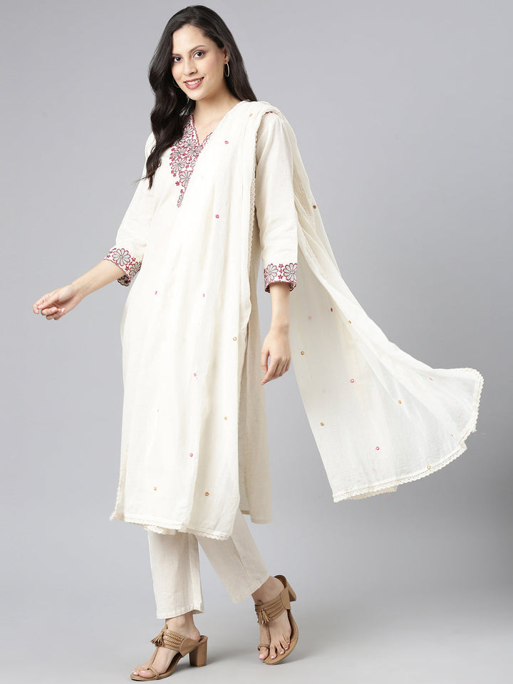 Neerus Off White Solid Straight Kurta and Trousers With Dupatta