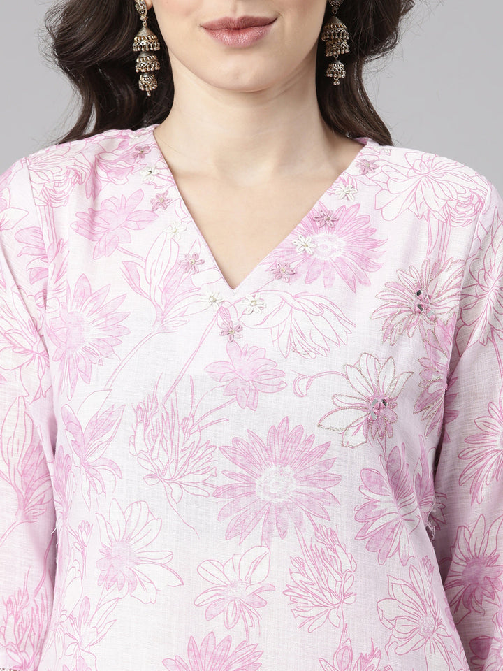 Neerus Lavender Printed Straight Kurta and Trousers With Dupatta