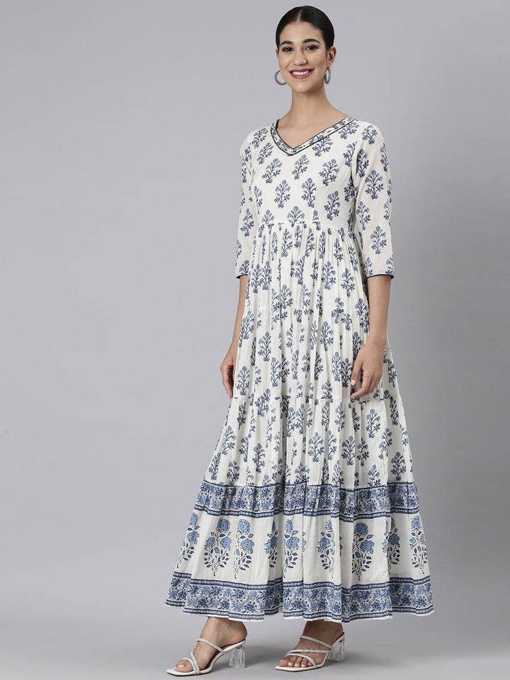 Neerus White Casual Maxi Floral Dresses