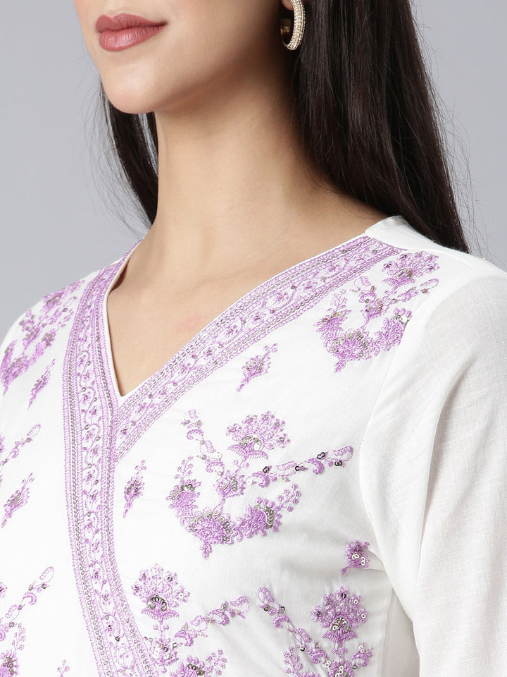 Neerus Lavender Embroidered Curved Kurta and Trousers With Dupatta