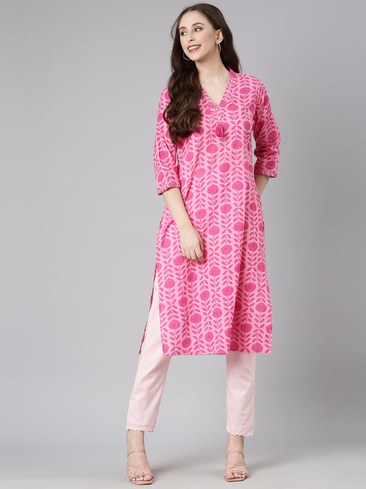 Neerus Pink Casual Floral Straight Kurtas