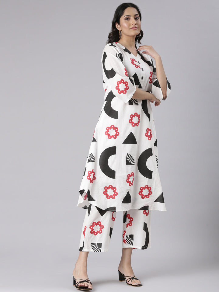 Neerus White Printed Straight Kurta and Trousers