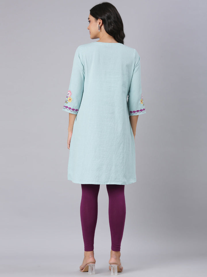 Neerus Blue Casual Solid Straight Kurtis
