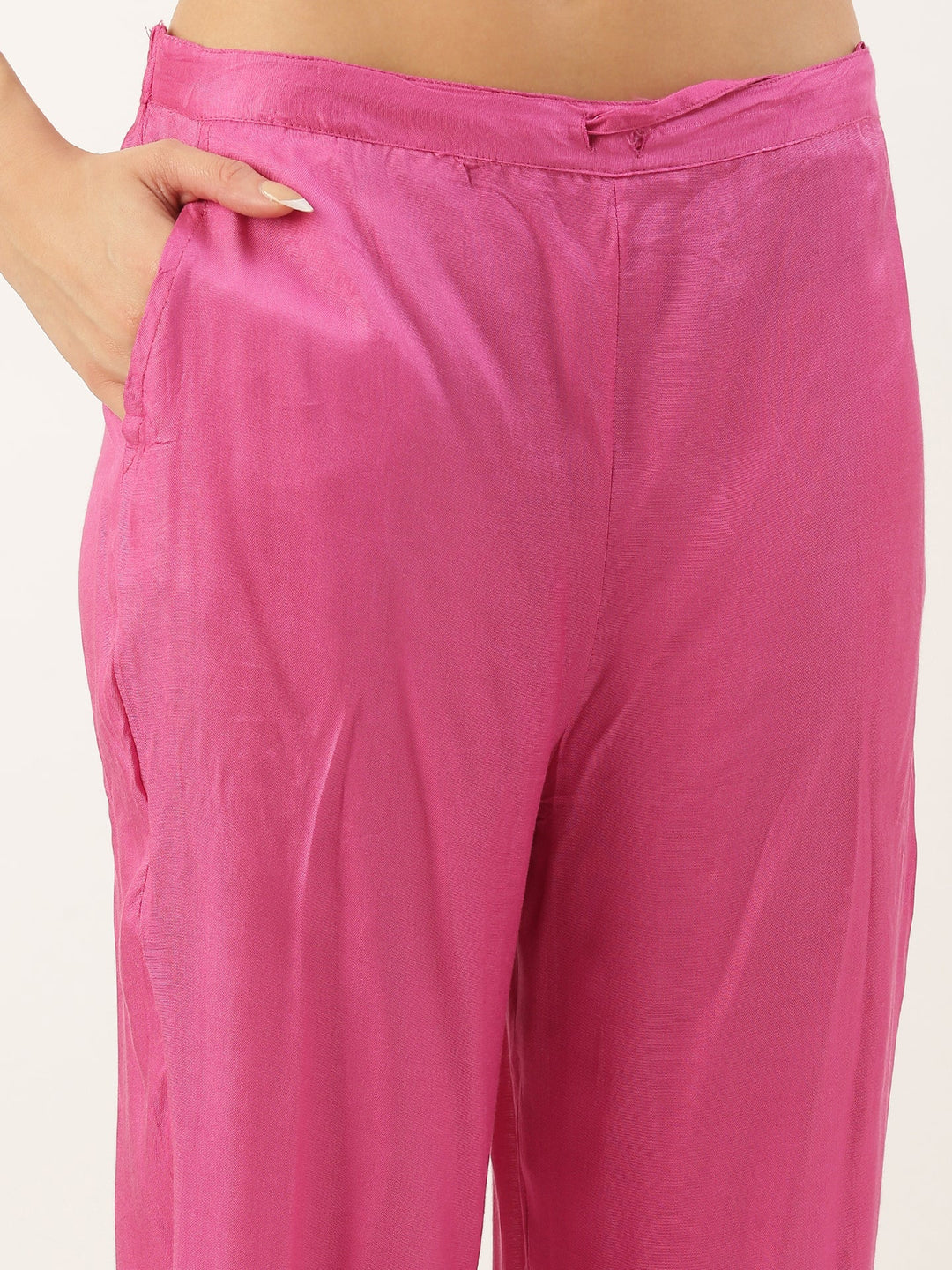 Neerus Pink tissue hand embroidered suit set - detail view 3
