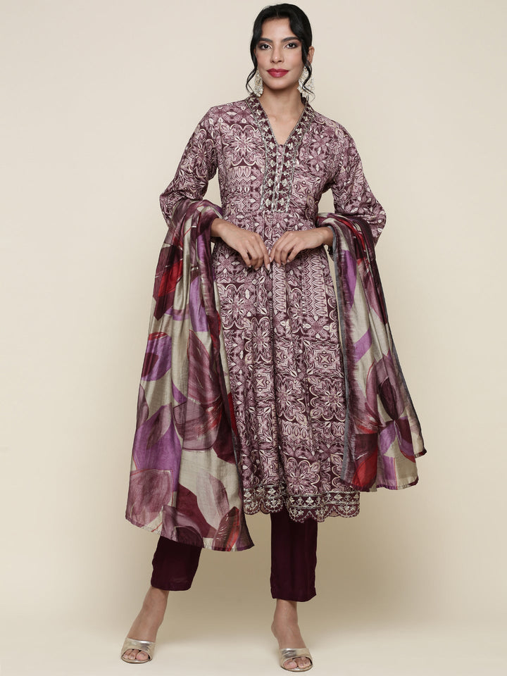 Neerus Maroon crepe digital printed suit set - front view