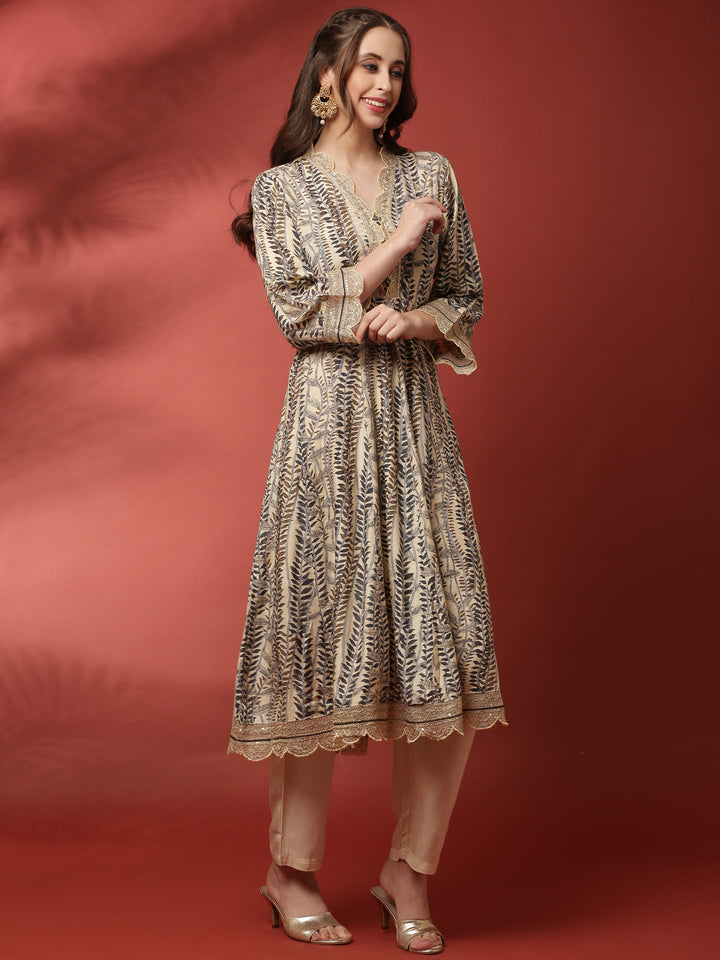 Cream and black printed gold zari embroiderey three suit set