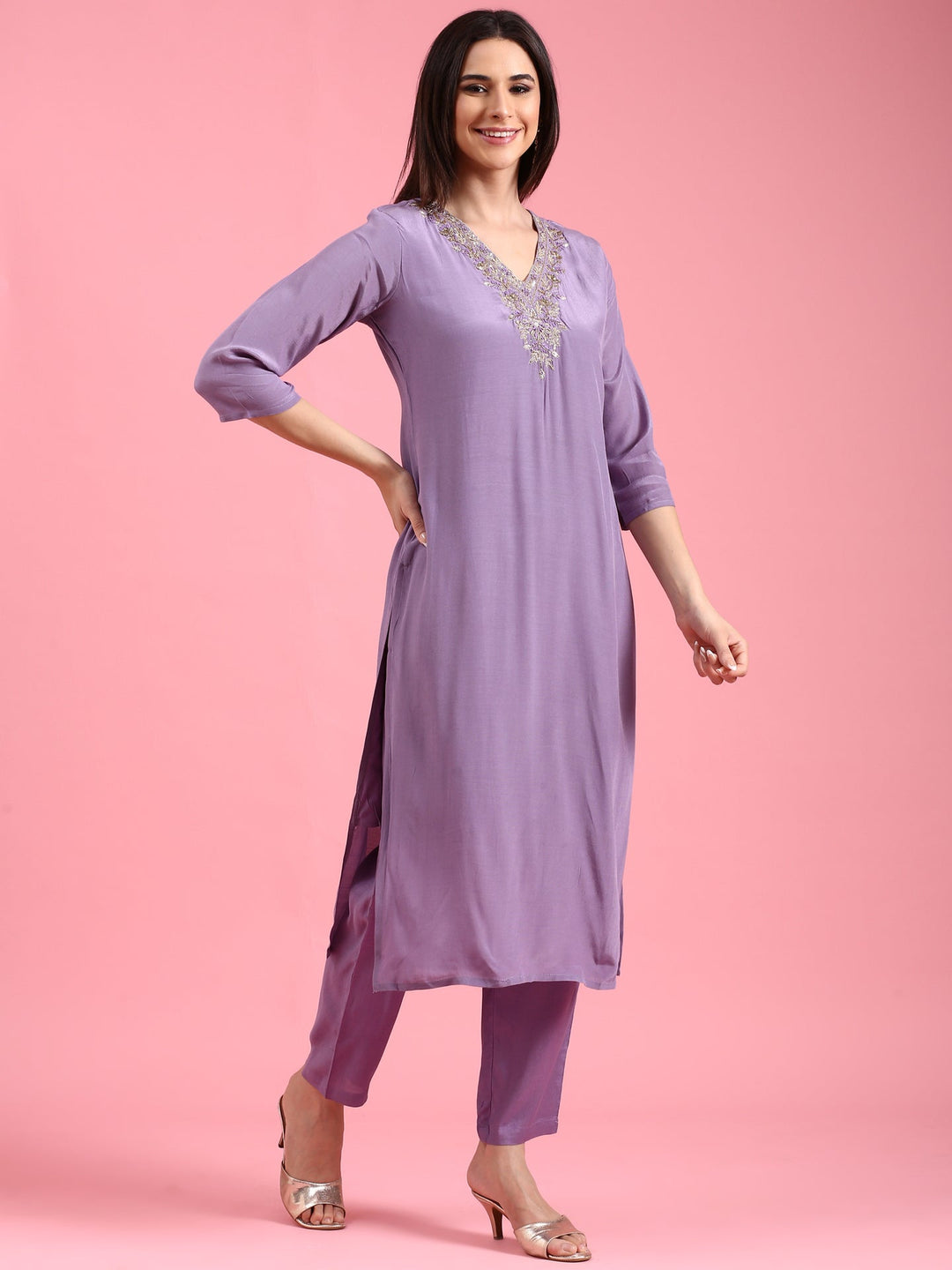Neerus Purple viscose embroidered suit set - back view