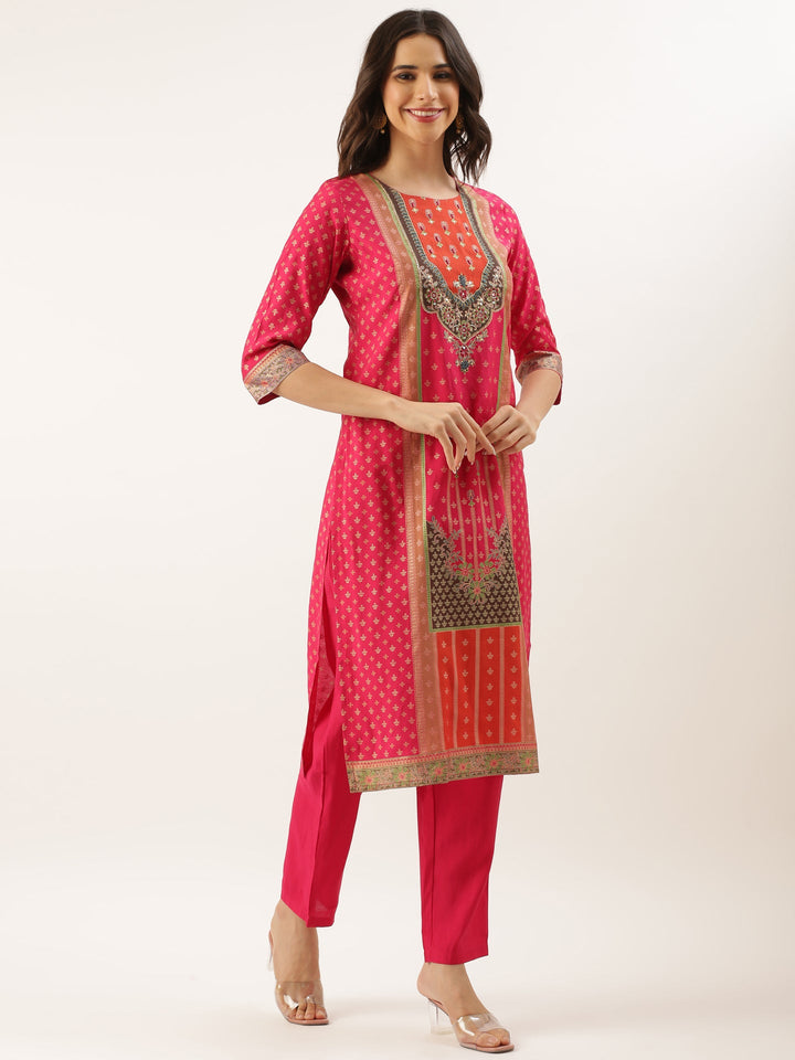 Neerus Pink silk printed suit set - back view