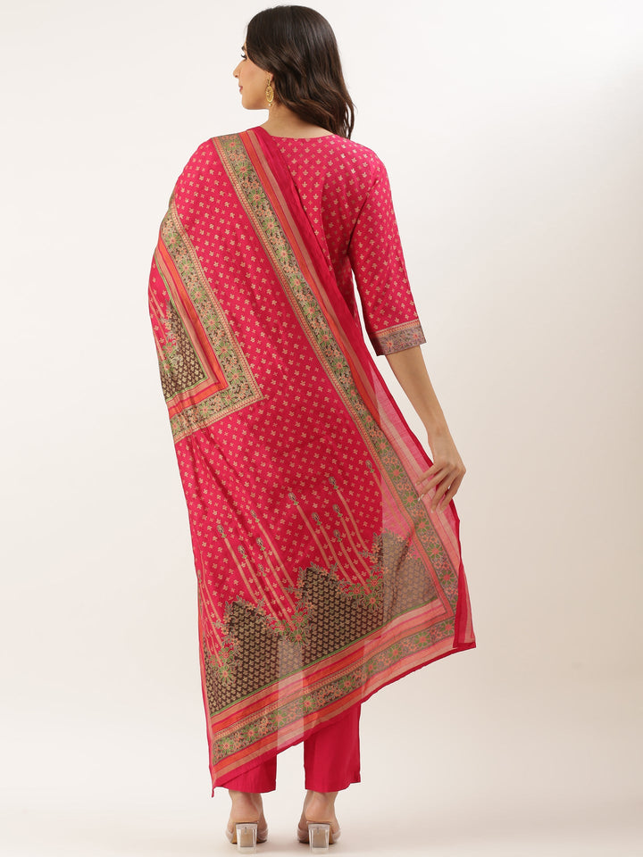 Neerus Pink silk printed suit set - side view