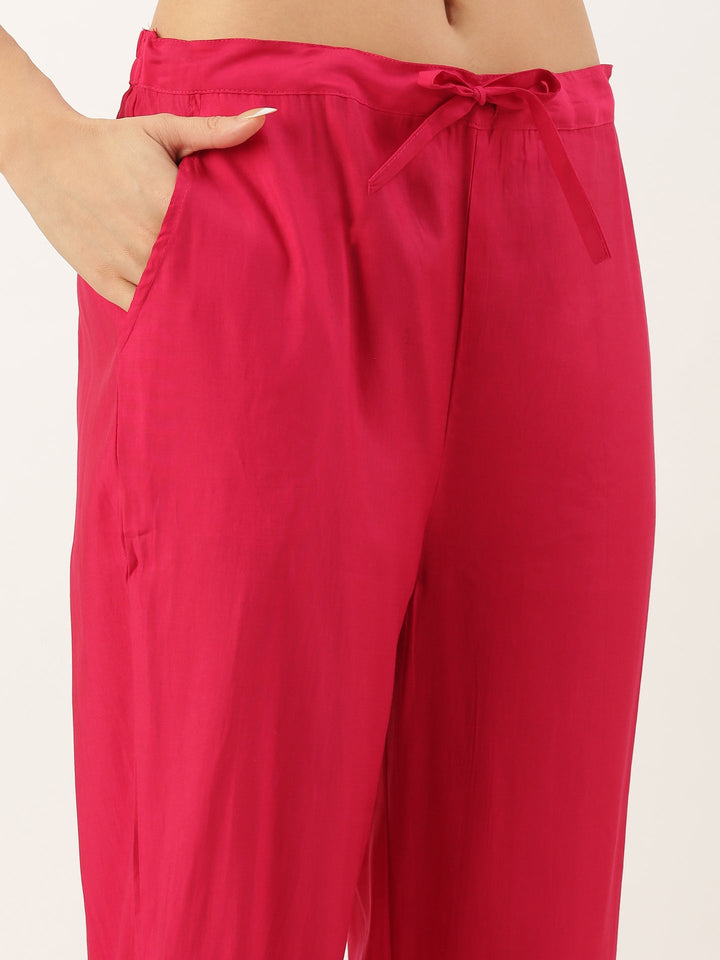 Neerus Pink silk printed suit set - detail view 3