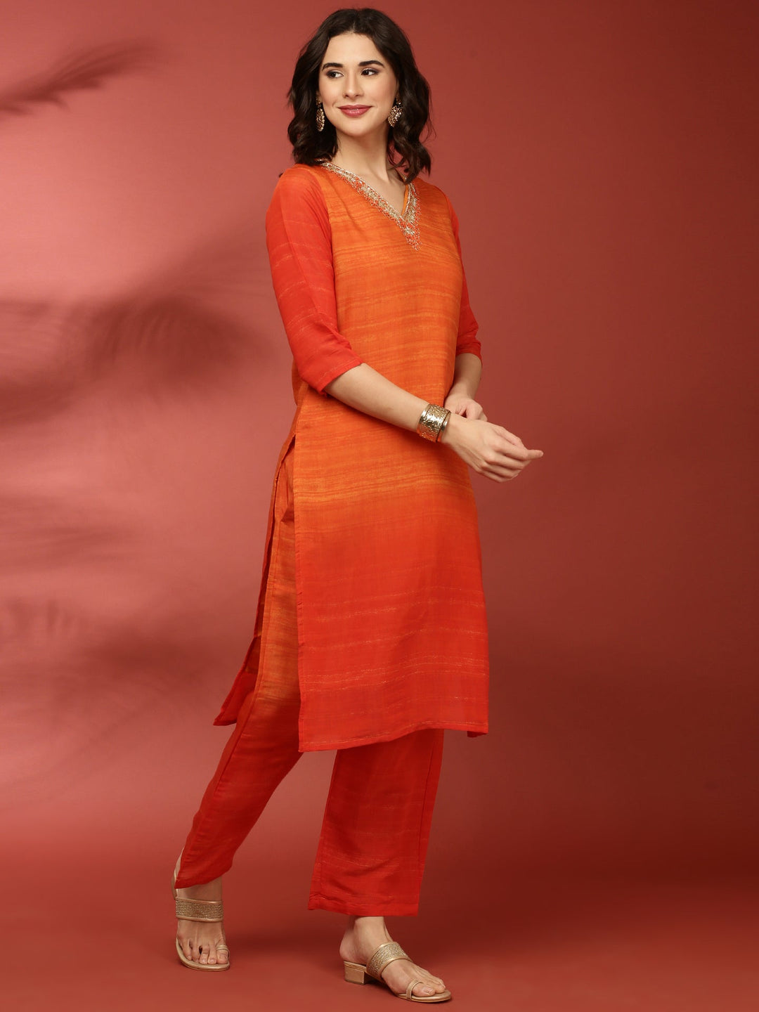 Neerus Orange muslin suit set - back view