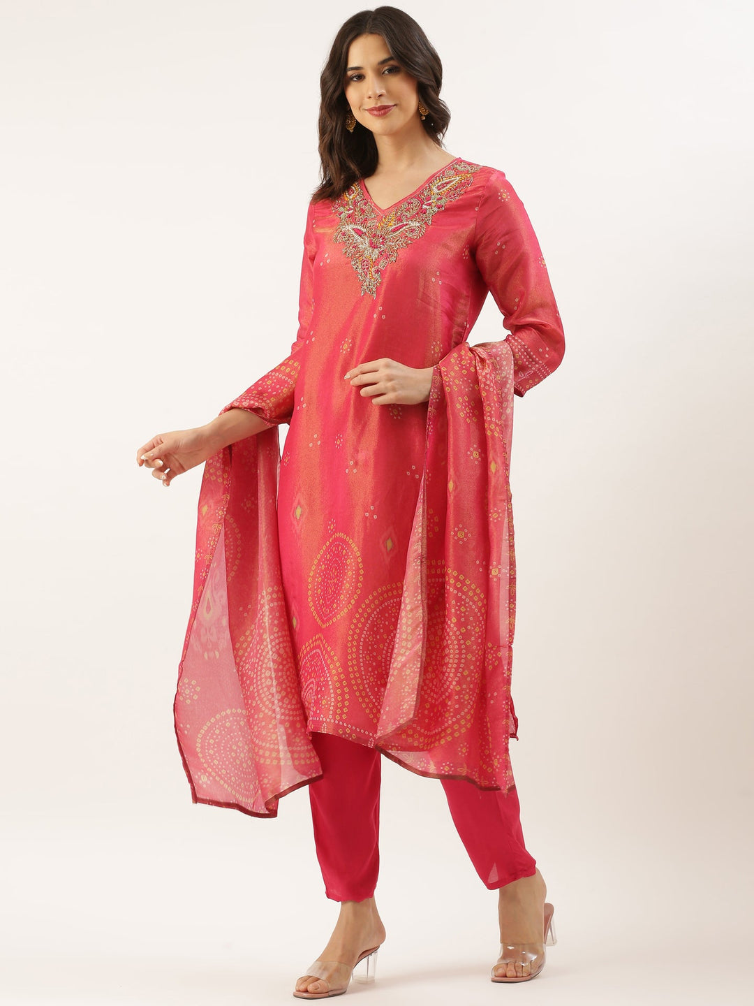 Neerus Pink tissue embroidered suit set - detail view 2