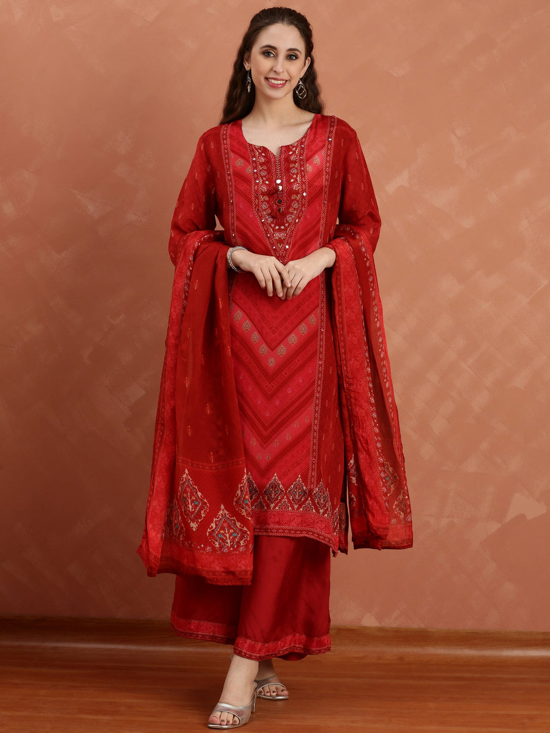 Neerus Maroon crepe printed suit set - front view