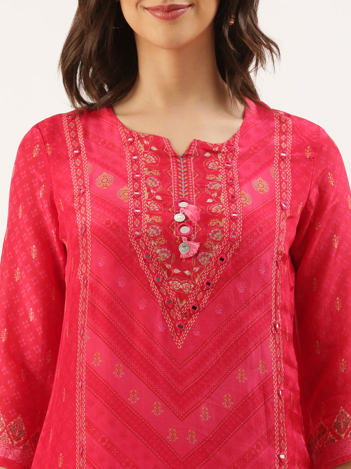 Neerus Pink crepe printed suit set - detail view 1