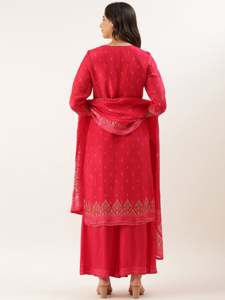 Neerus Pink crepe printed suit set - side view
