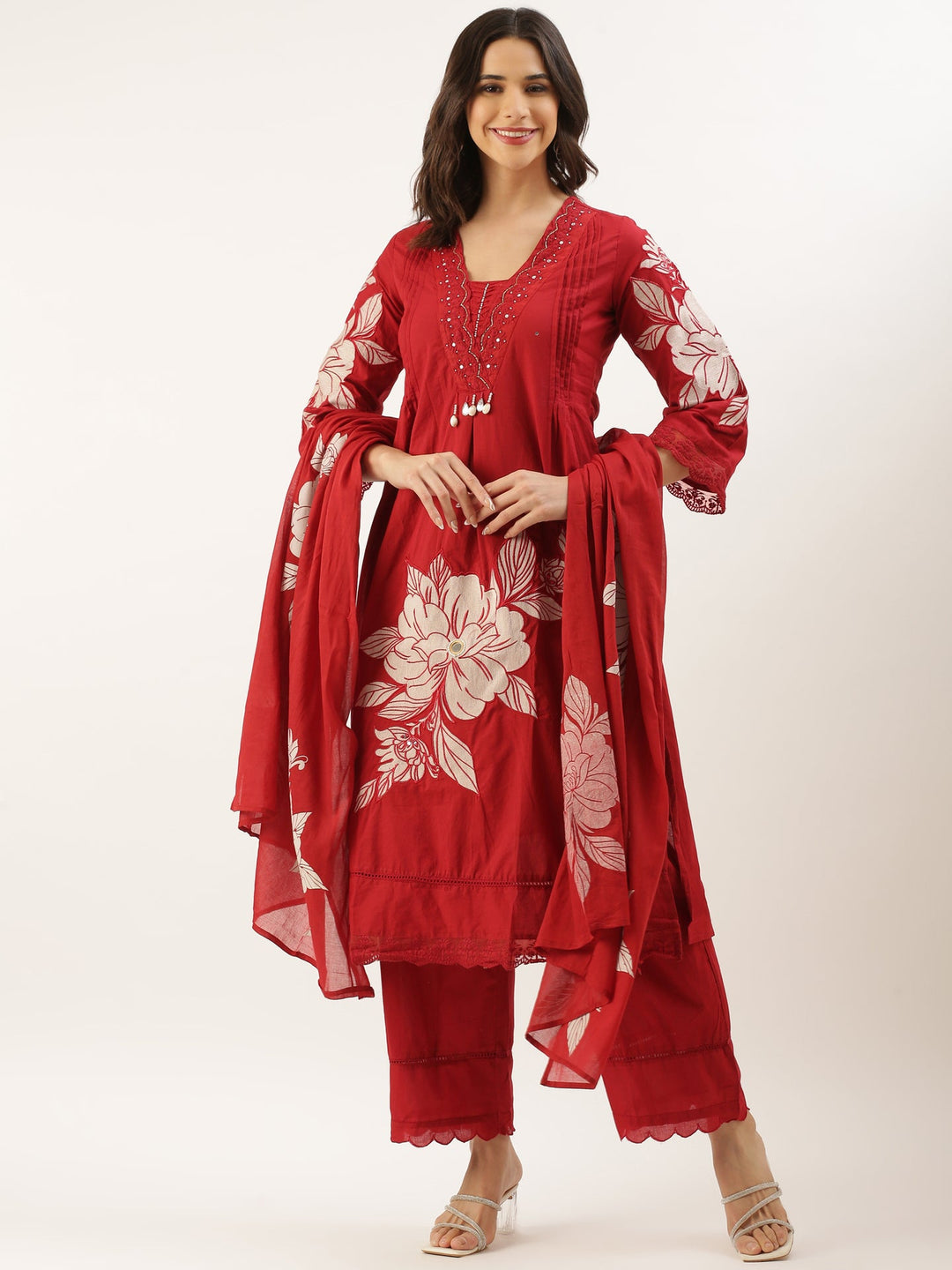 Neerus Maroon cotton embroidered suit set - detail view 2