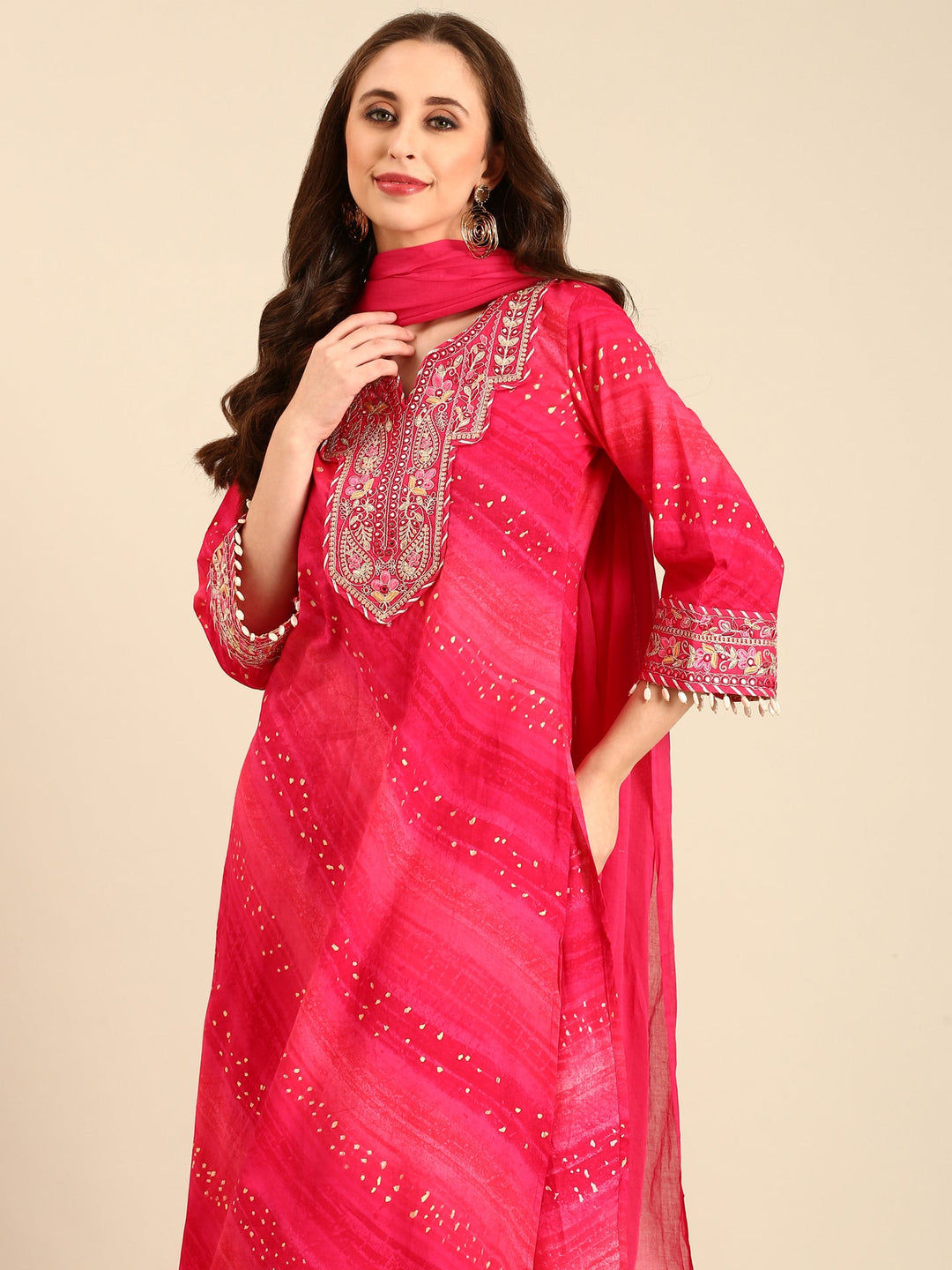 Neerus Pink muslin hand embroidered suit set - back view