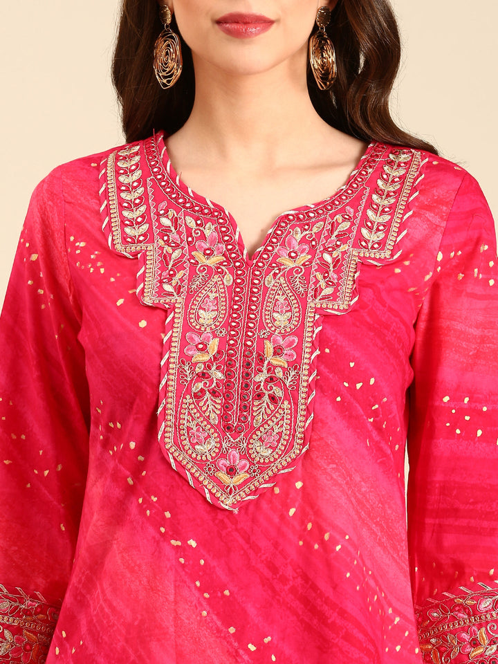 Neerus Pink muslin hand embroidered suit set - detail view 2