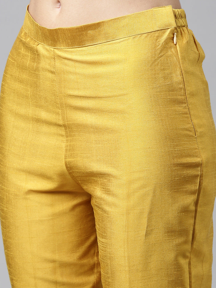 Neerus Yellow cotton printed suit set - detail view 3