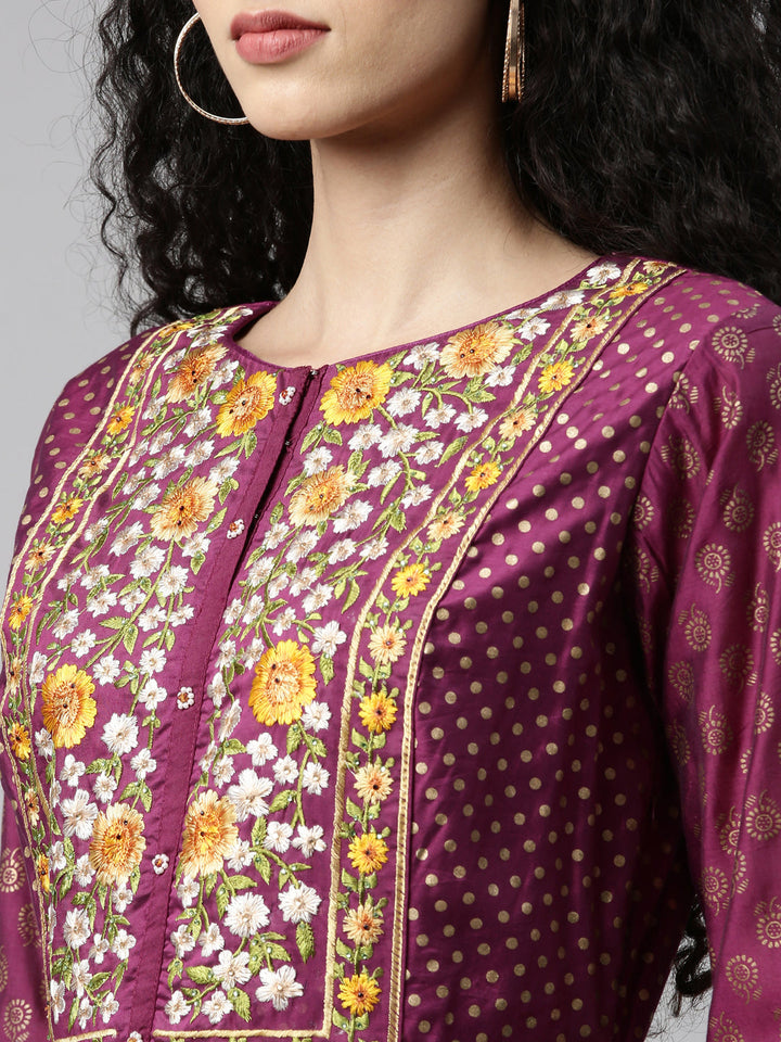 Neerus Purple Chanderi printed kurta set - side view