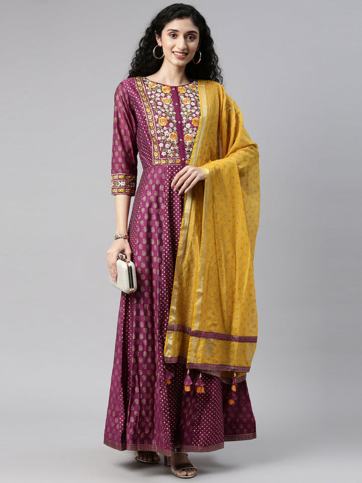 Neerus Purple Chanderi printed kurta set - back view