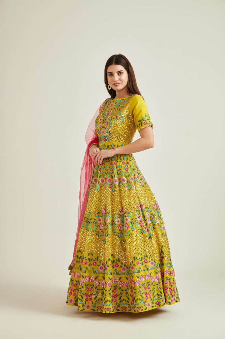 Neerus Yellow organza embellished gown - detail view 1