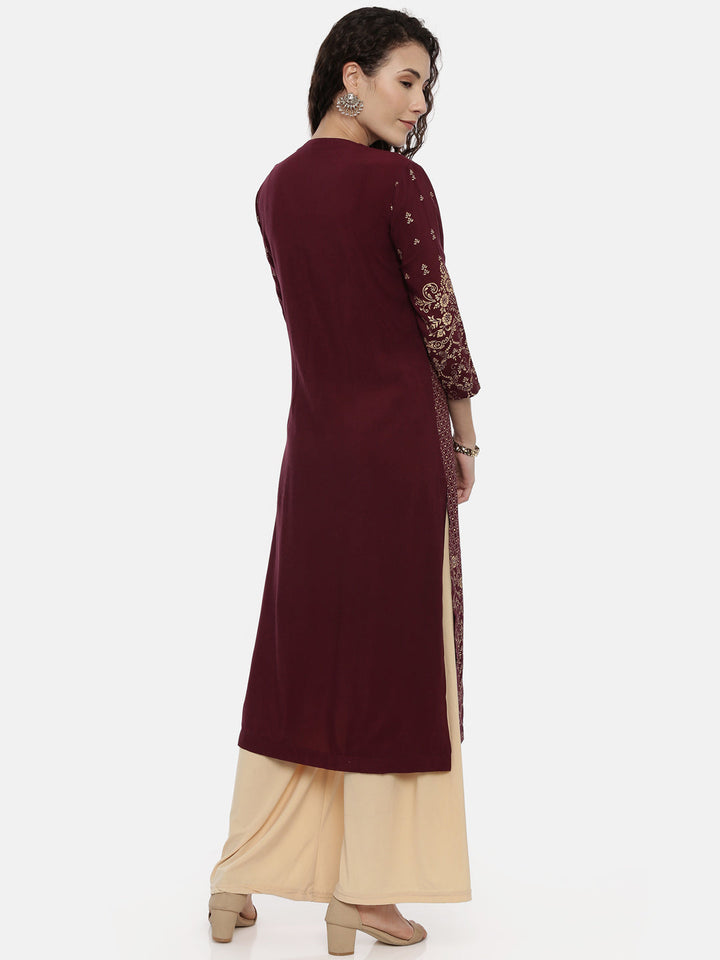 Neerus Maroon rayon printed straight kurta - detail view 1